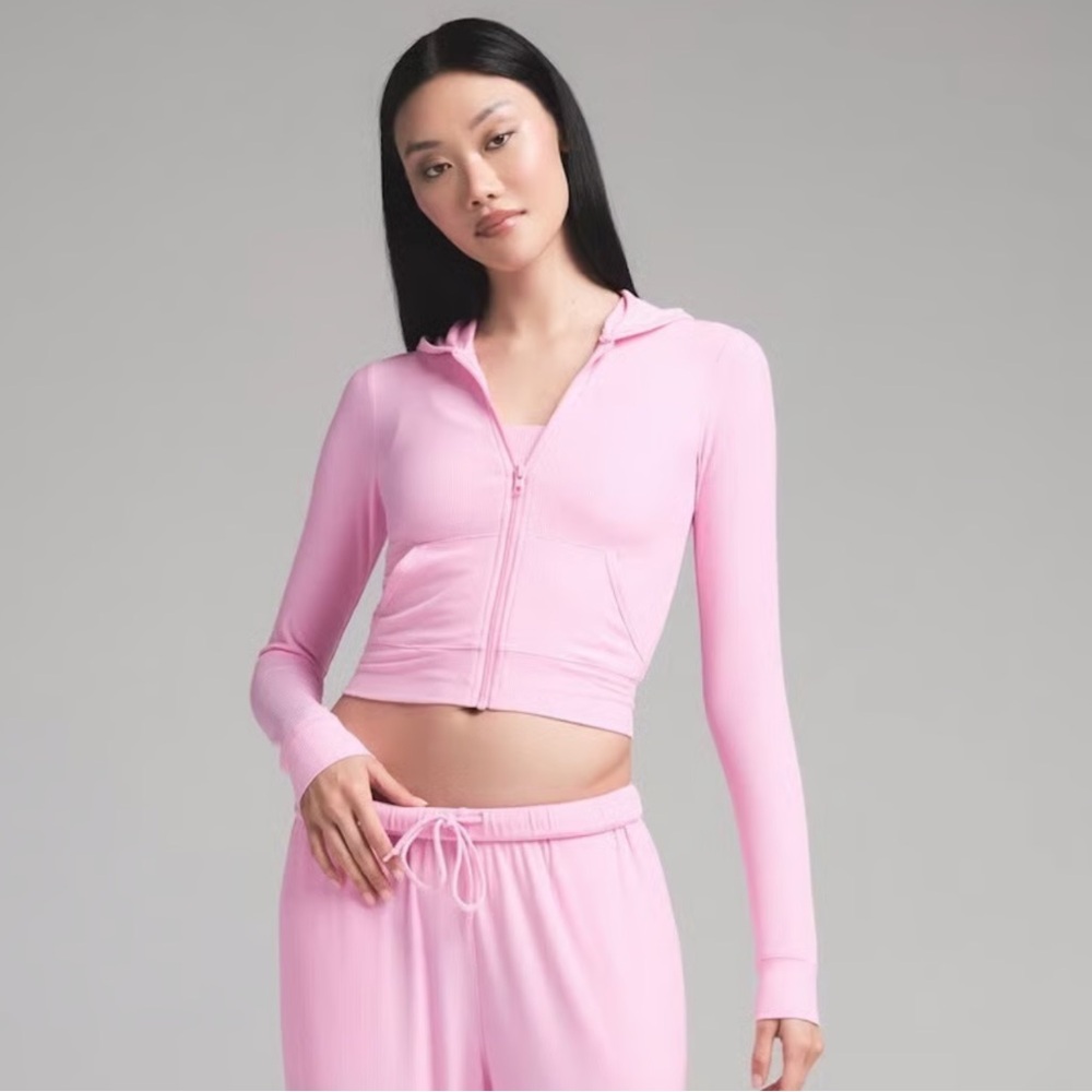 SKIMS Bubblegum Pink soft zip up PLEASE SEE DESCRIPTIONI